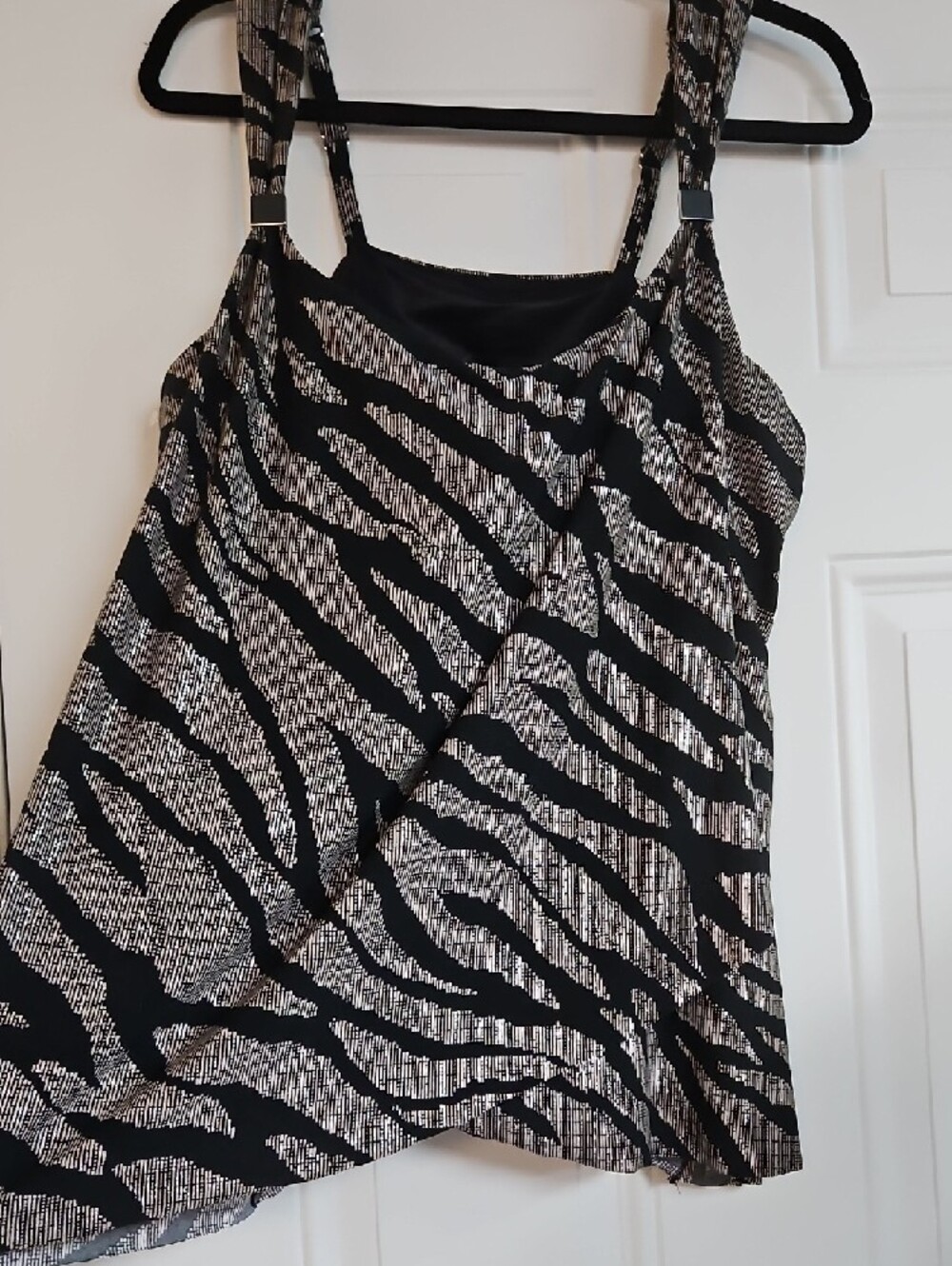Miraclesuit Dazzle Metallic Zebra Tankini Swim Top - Black & Silver Sz 18 - Picture 4 of 6
